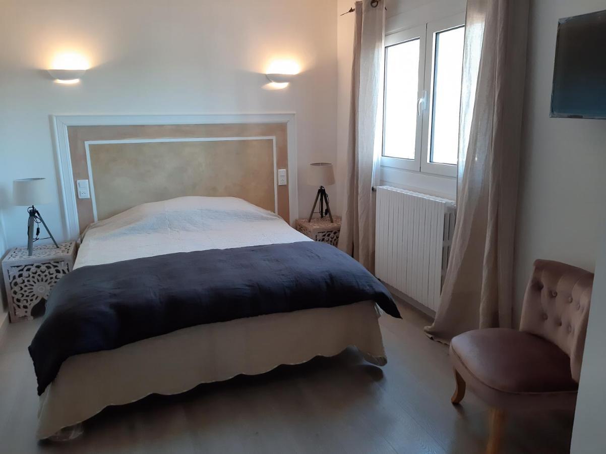 Bed and Breakfast Casa Ottobre blù Calvi  Exterior foto